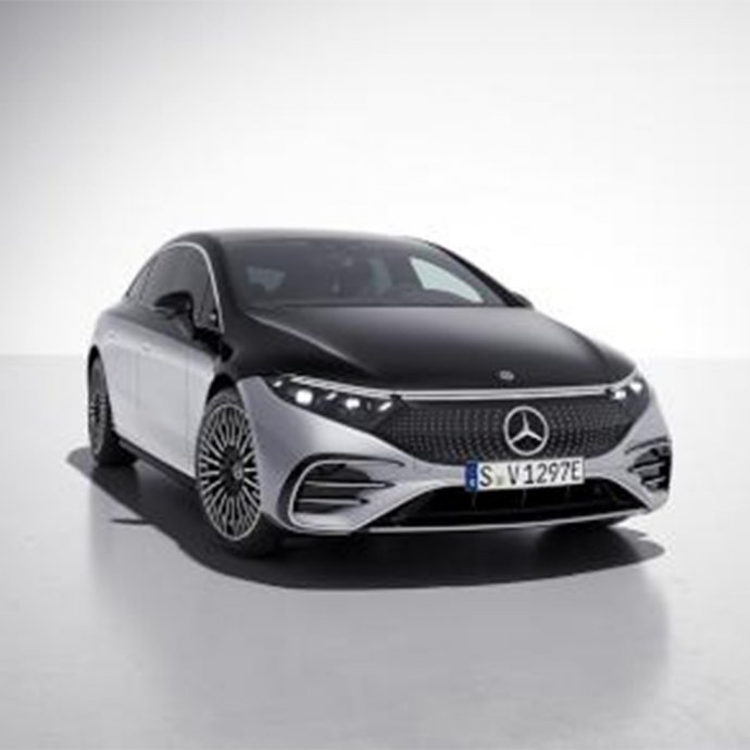 Mercedes-Benz Kollektion EQS Limousine V297, AMG Line, Modellauto mit Beleuchtung, obsidianschwarz/hightechsilber, 1:18 
