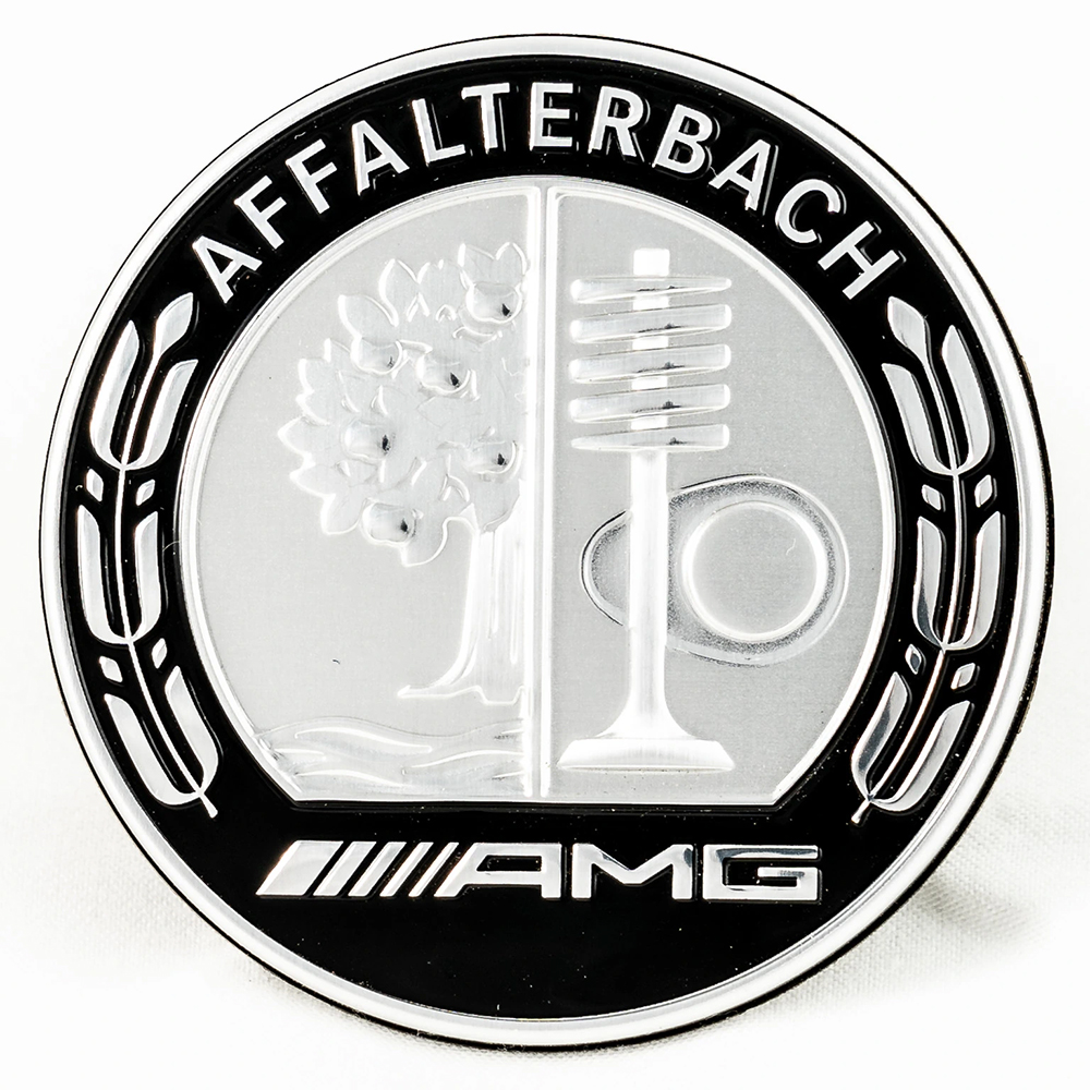 Mercedes-Benz  Mercedes-AMG Firmenzeichen (am Stoßfänger