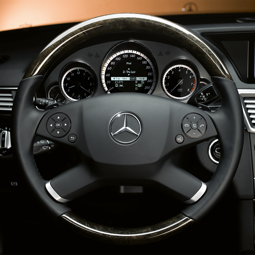 Mercedes-Benz, Mercedes-Benz Holz-Leder-Lenkrad mit LSP, alpakagrau, E-Klasse  (S212/V212/W212)